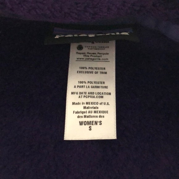 Purple women’s Patagonia vest - Picture 2 of 3